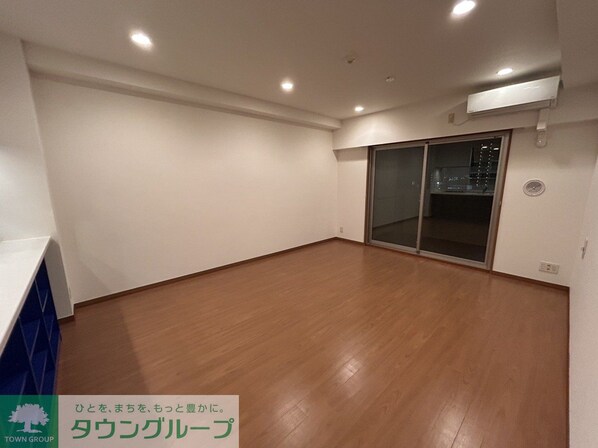 ロイヤルパークス新田の物件内観写真